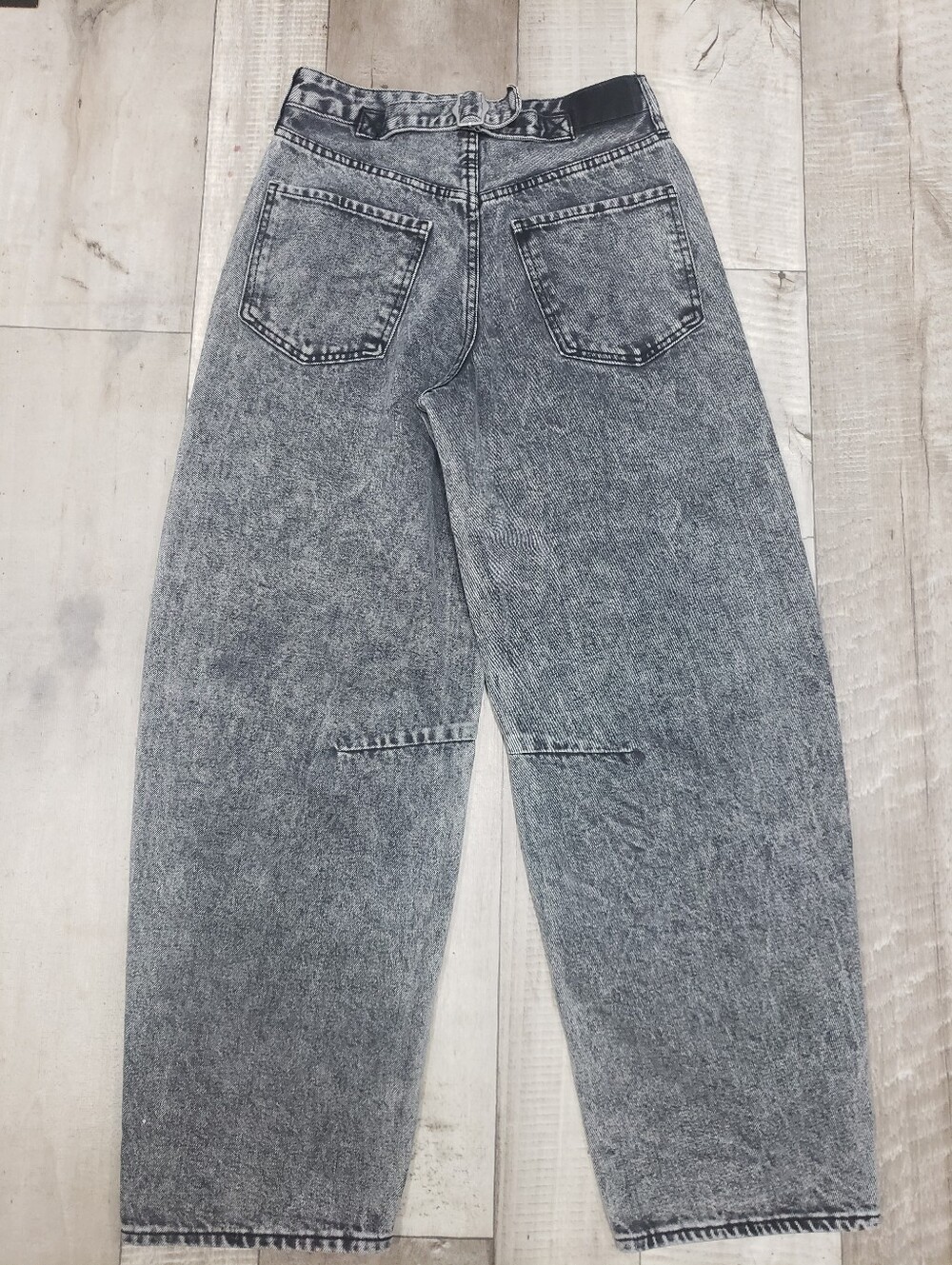 S.O.N.G. Acid Wash Grey High Rise Barrel Balloon Baggy Jeans Size 3/26 - Picture 2 of 11